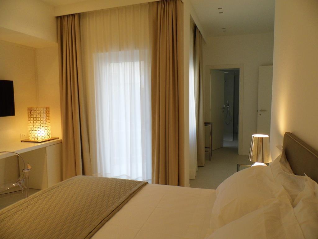 Siracusa Luxury Apartment Reggio di Calabria Pokój zdjęcie